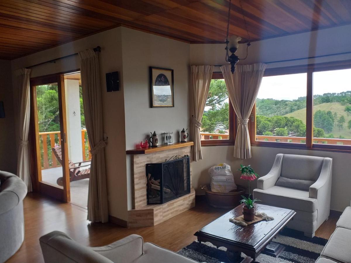 Zanzarini House Villa Campos do Jordão Rum bild
